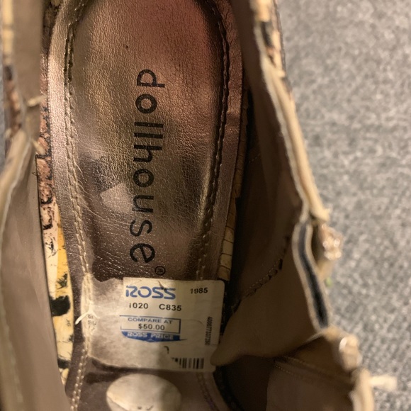 Booties - Picture 3 of 4